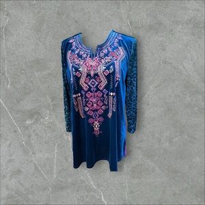 Calessa velvet embroidered tunic top